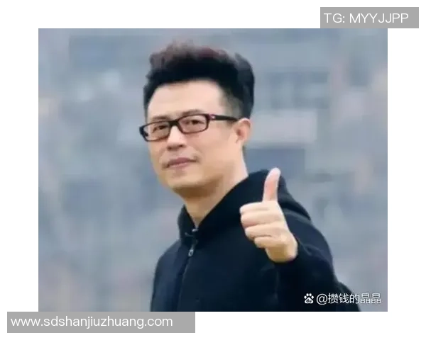 心怀天下的足球明星用爱与责任书写传奇人生